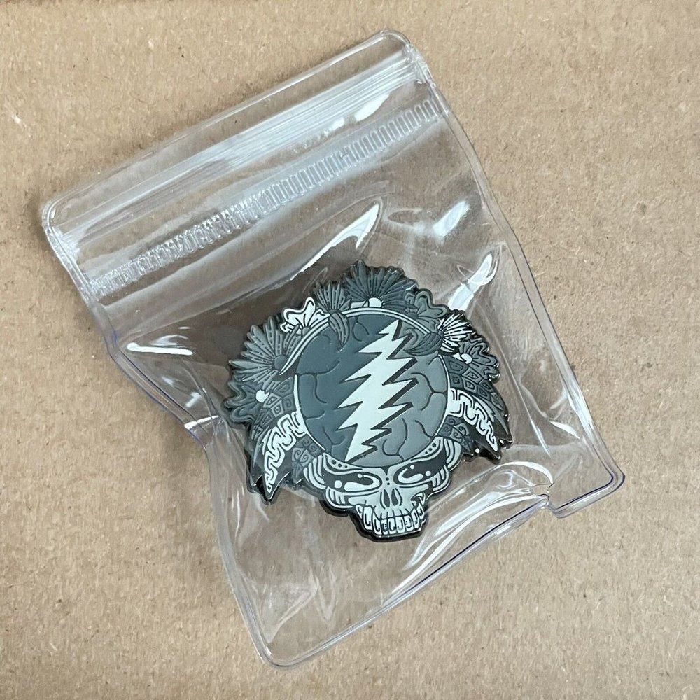 SJD Grateful Dead 2-Pin Blind Pack Combo Bottleneck Gallery SOLD OUT Free Ship